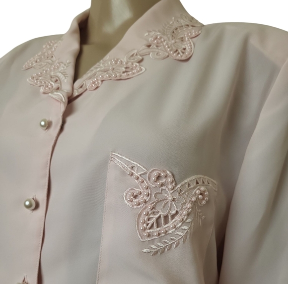 Kathy Che Embroidered Pearl Collar Pink Button Down Blouse - Picture 3 of 7